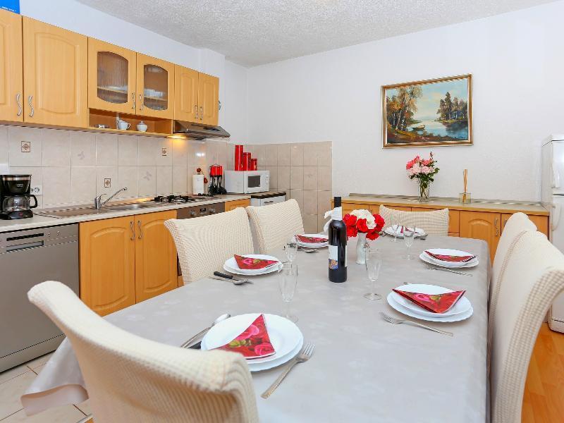 Apartments Damir Kastel Stafilic Luaran gambar