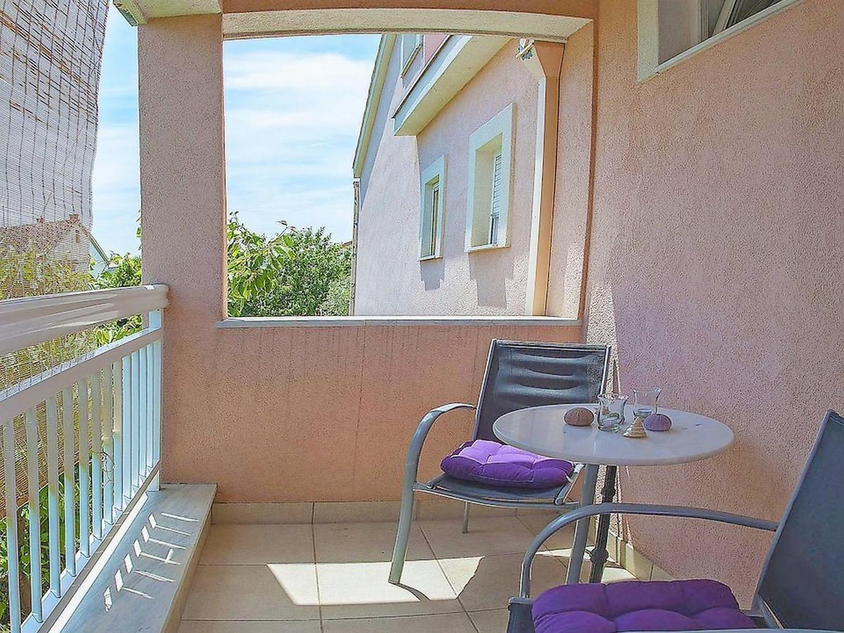 Apartments Damir Kastel Stafilic Luaran gambar