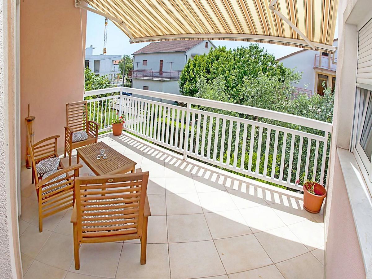 Apartments Damir Kastel Stafilic Luaran gambar
