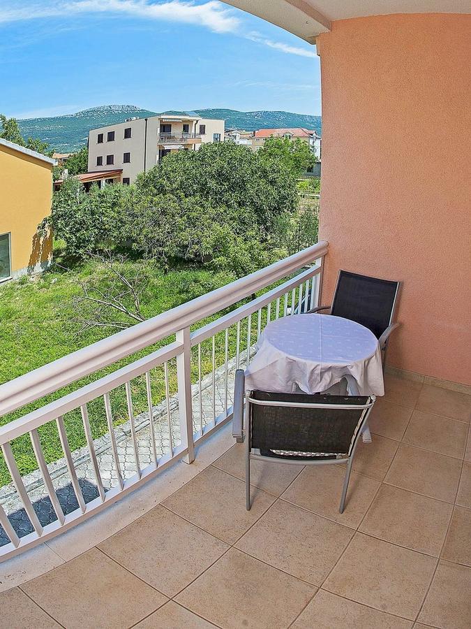 Apartments Damir Kastel Stafilic Luaran gambar
